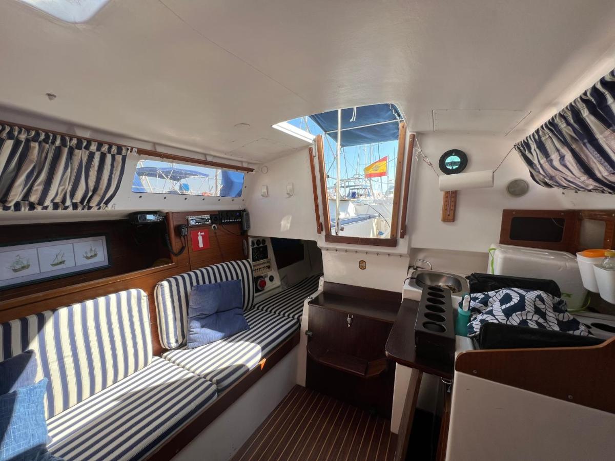 Botel Velero En El Corazon De El Puerto El Puerto de Santa María